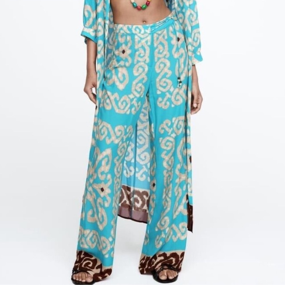 Zara  Flowing Printed Pants NWT